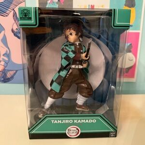 Anime official collectible figures NWT demon slayer tanjiro
